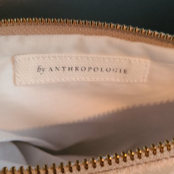 NWT Anthropologie raffia suede pouch - Picture 4 of 5